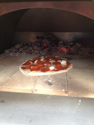4 Wheels Stainless Steel Pizza Oven Outdoor 900mm Wood Fired Pizza Oven